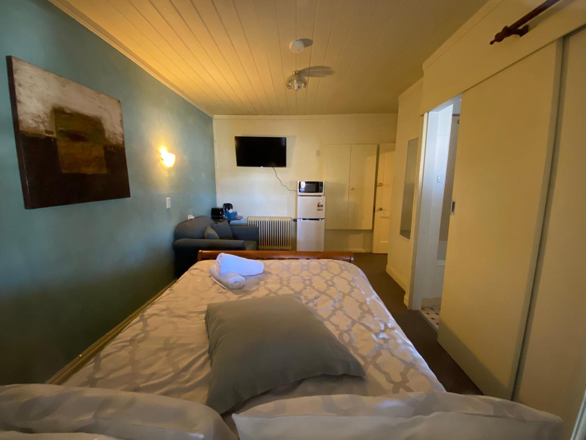 Ellstanmor Guesthouse Cooma Exterior photo